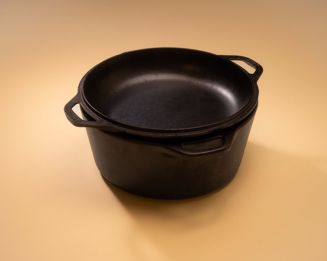 Lodge Logic Double Dutch Oven
